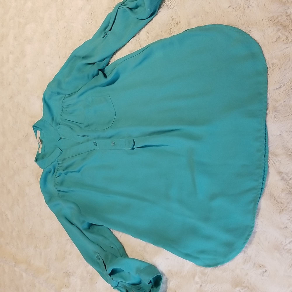 41 Hawthorn Top Blouse Womens Size Medium Blue Roll Tab Sleeve